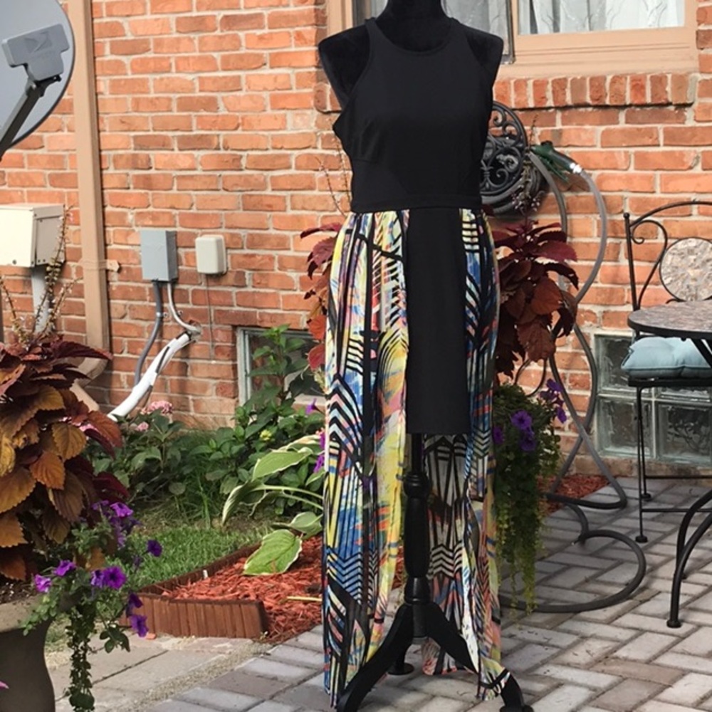 ‼️SOLD‼️Material Girl Walk-Through Bodycon Dress - Picture 4 of 8